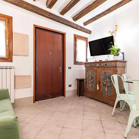 Apartment Ca'micaela Near Biennale *