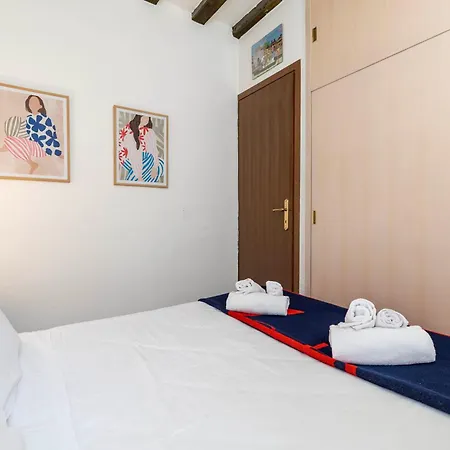 Ca'micaela Near Biennale Апартаменты Венеция